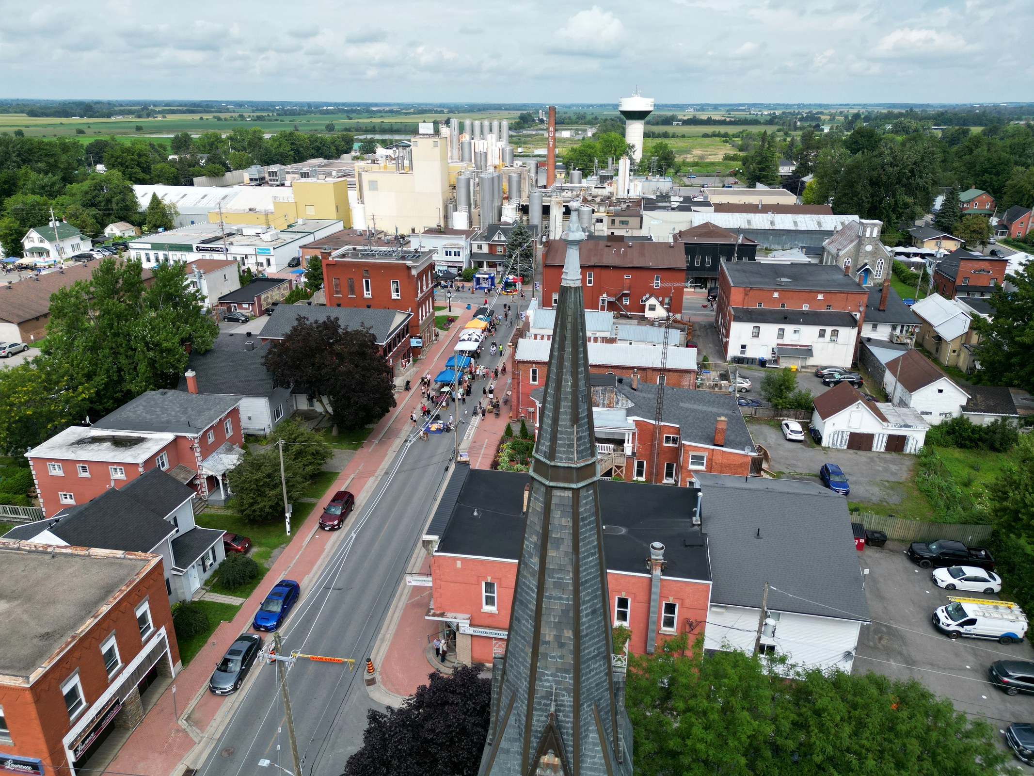 Aerial view along a busy Eastern Ontario festival street